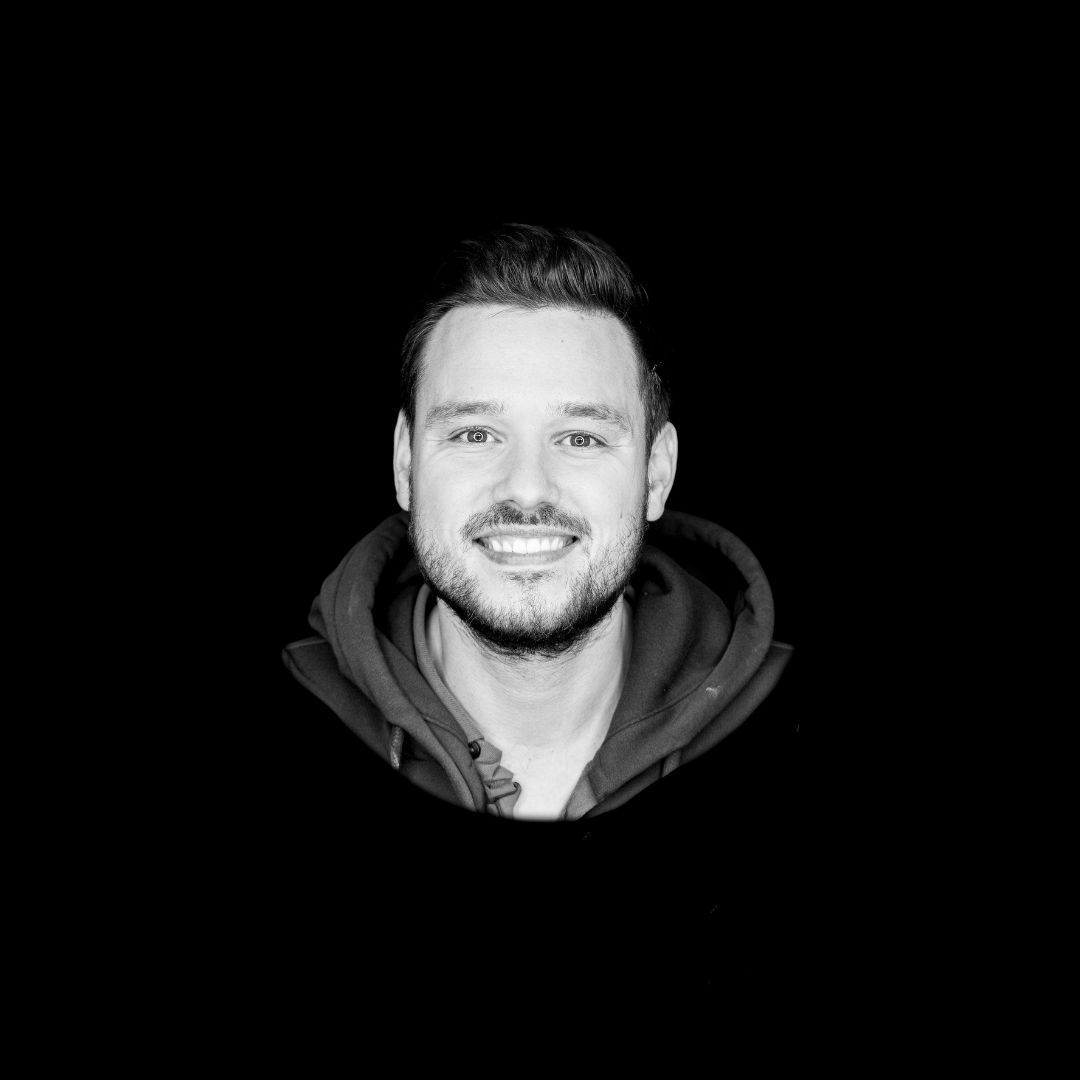 FABIAN SCHMIDT Auszubildender
